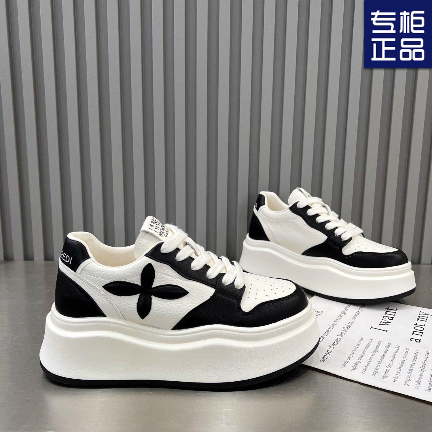 

Маленькие кожаные кеды на толстой подошве женские 2024 весна новинка 6 см увеличение роста повседневные универсальные на маффиновой подошве белые туфли 40 чёрный