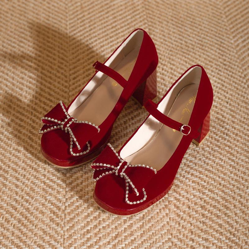 Chinese Xiuhe Wedding Shoes Women's 2025 New Wedding Dress Mary Jane Shoes Thick Heels Not Tired Feet Engagement Shoes Bride Shoes
