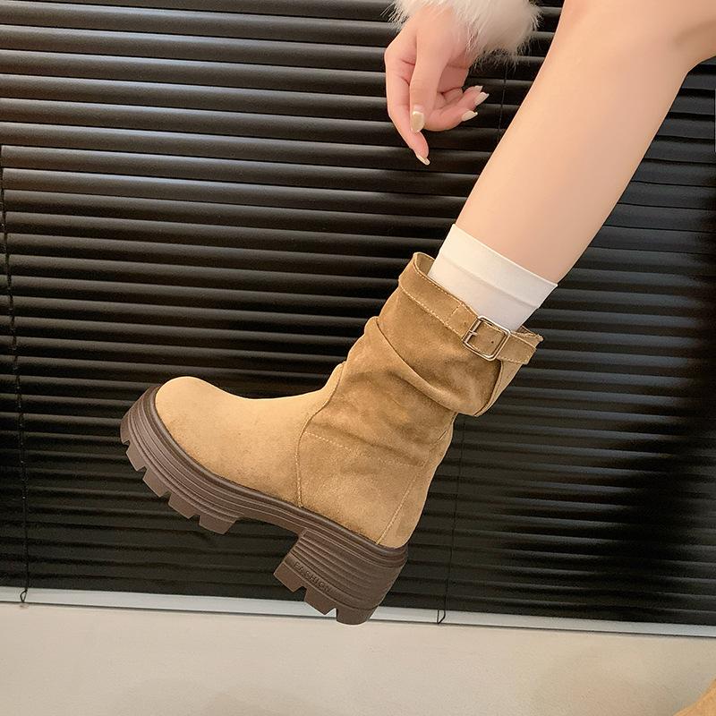 Inner heightened thick heel retro pleated suede Martin boots new small stacks small short boots women's wholesale