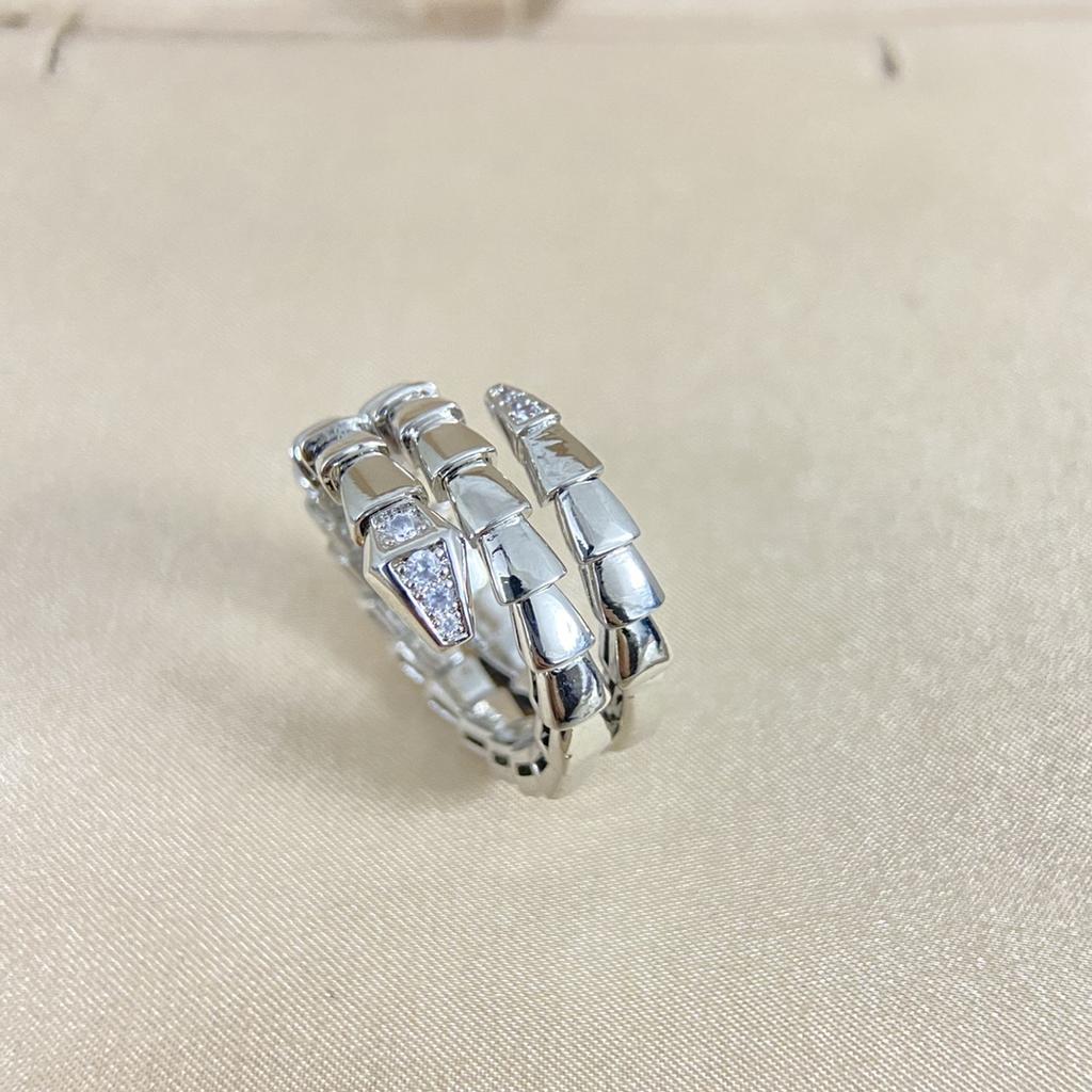 Serpentine Ring Featuring Three Colors High-quality Electroplating Craftsmanship Hypoallergenic and Suitable for Daily Wear Must-have for Gifts