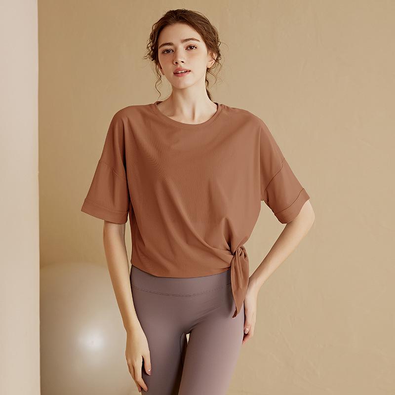 

Жіночі спортивні топи до стегон: Тонкі, вільні, дихаючі блузи для йоги та бігу на літо XL