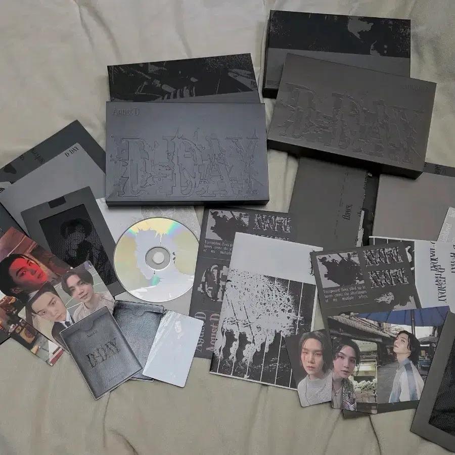 BTS special gift Bulletproof (Includes)Shu D-day album (unused)