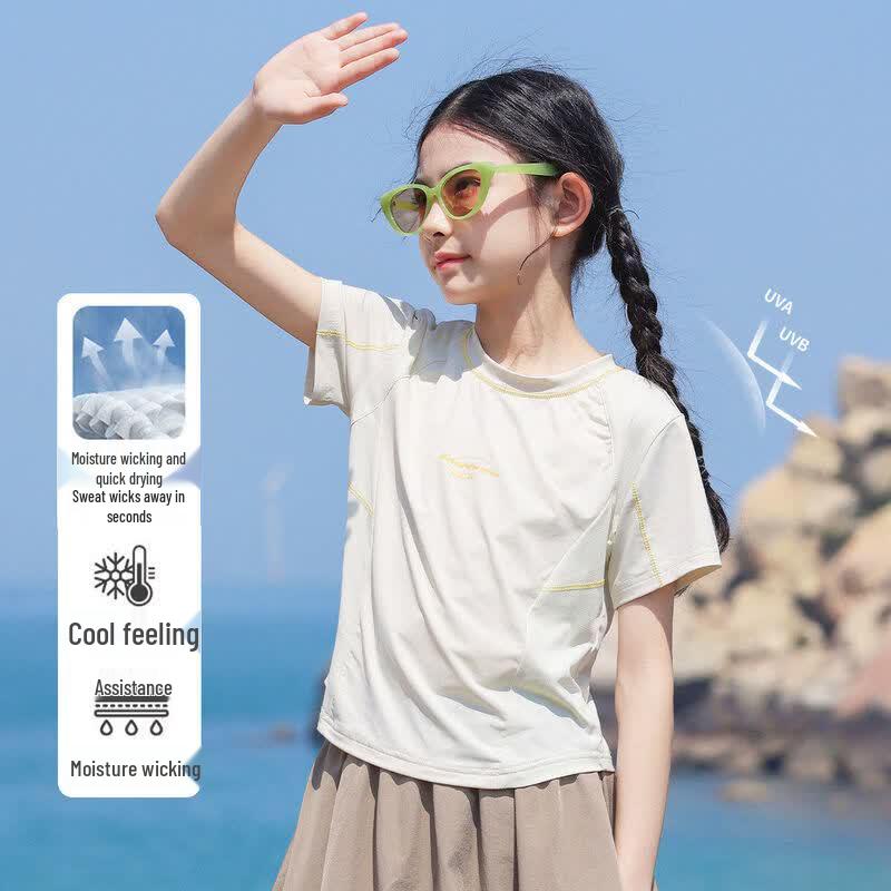 Летняя коллекция активной одежды для девочек Moonkids 120