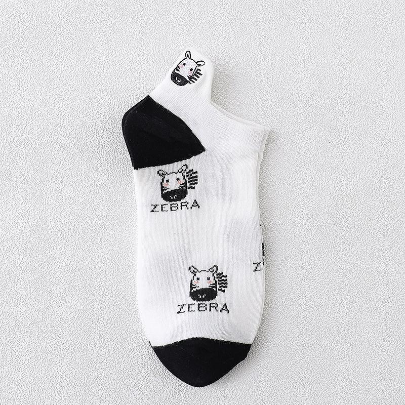 2021 Spring/Summer Zebra Embroidery Women's Boat Socks - Preppy Style, Trendy 3D Heel, Korean-Inspired Short Socks
