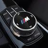 -Auto Innenraum Multimedia Drehknopf Emblem Aufkleber Decal Zubehör für BMW M X1 X3 X5 X7 M3 M4 M5 G30 G20 G32 G11 G12 F40 F30 F20 F1