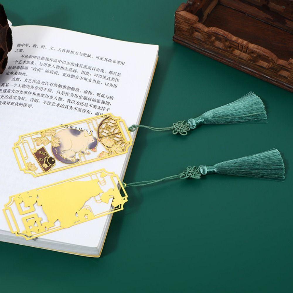 Cat Metal Reading Bookmark Flower Chinese Style Bookmarks Hollowed Cat Bookmark  Book Lovers