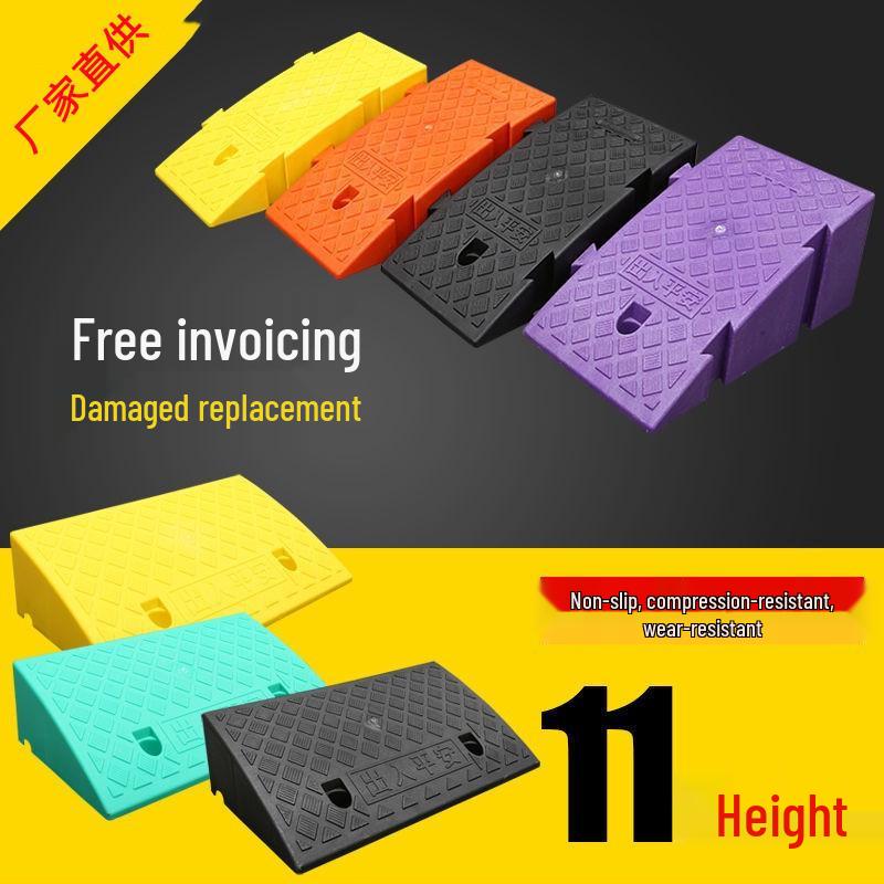 Plastic Curb Ramp for Cars - Step Pad & Uphill Climbing Slope