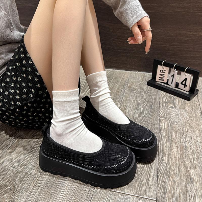 Stylish and comfortable flat-bottomed new one-pedal round-head rhinestone thick-soled heightening shallow-mouth single shoes