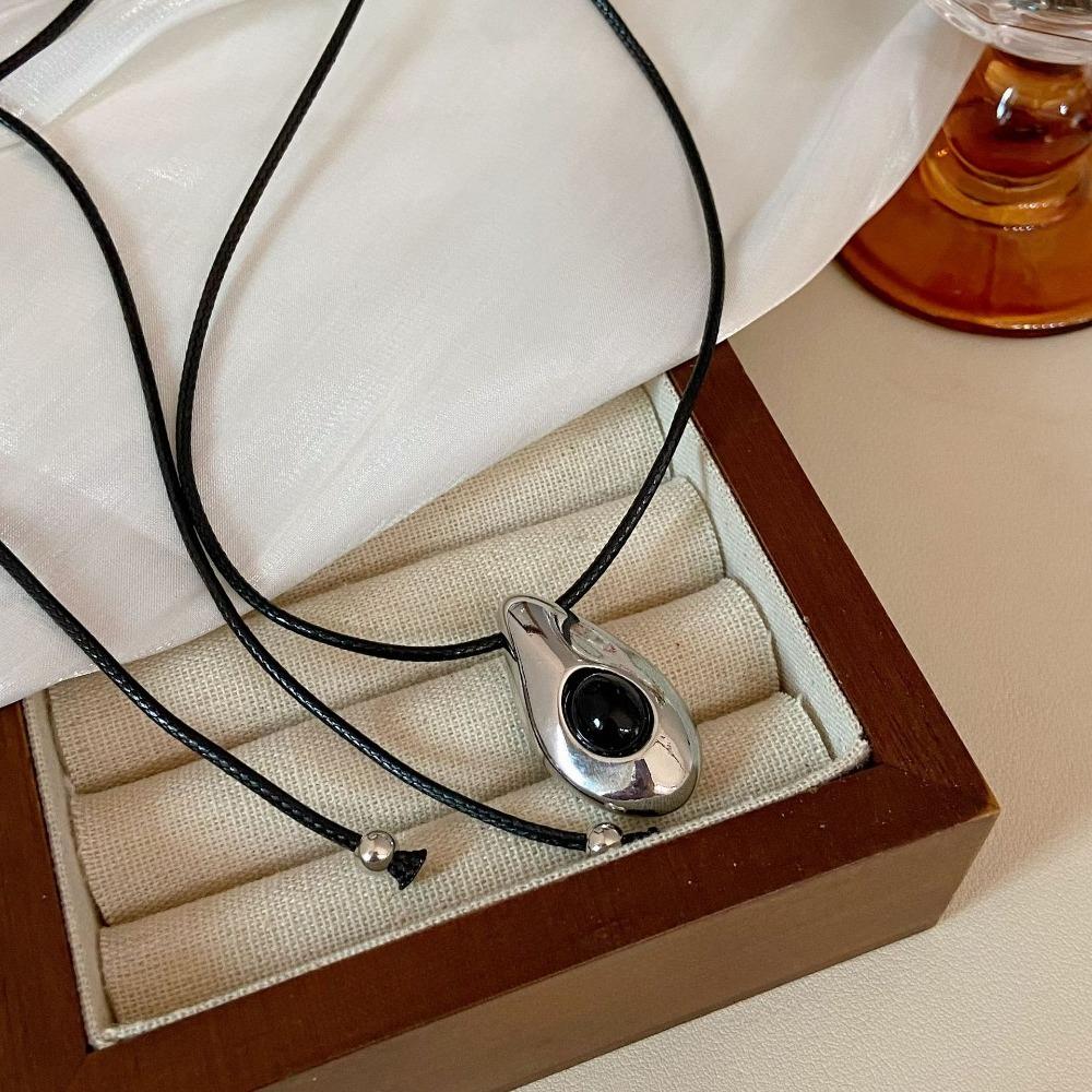 New Personalized Design Metal Water Drop Long Leather Rope Pendant Necklace for Women Charm Trendy Party Collar Jewelry Gift