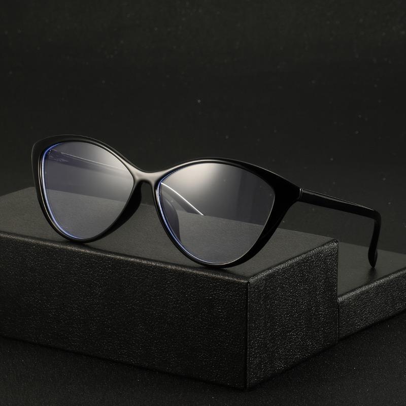 One Pair of Women's Plastic Cat-Eye Minimalist Personality Sexy Trendy Glasses Suitable for College Commuting