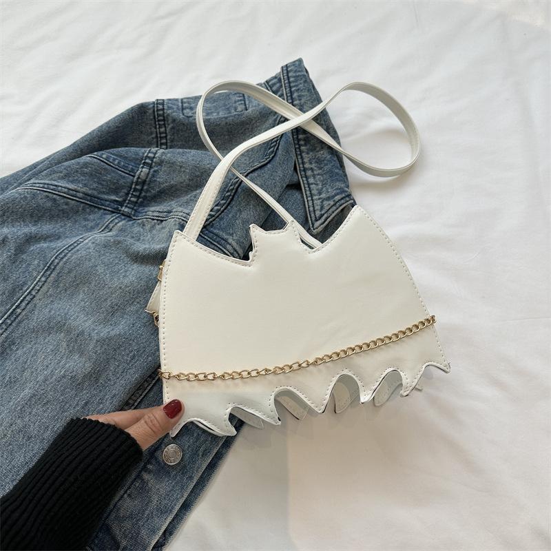 

Осенняя новая нишевая дизайнерская сумка через плечо, женская модная простая сумка через плечо, повседневная сумка особой формы