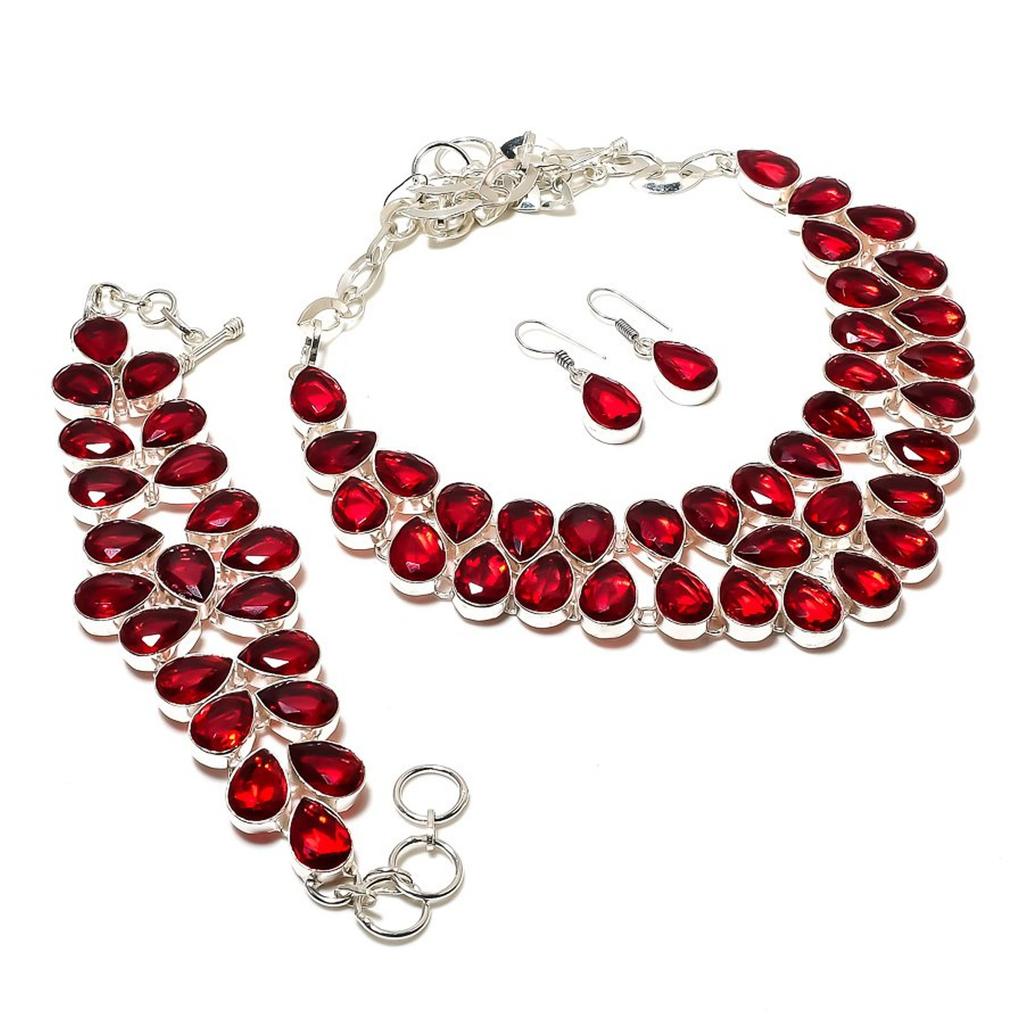 Mozambique Garnet Pear Shape Gemstone Jewelry Set Gift Necklace Bracelet Earring