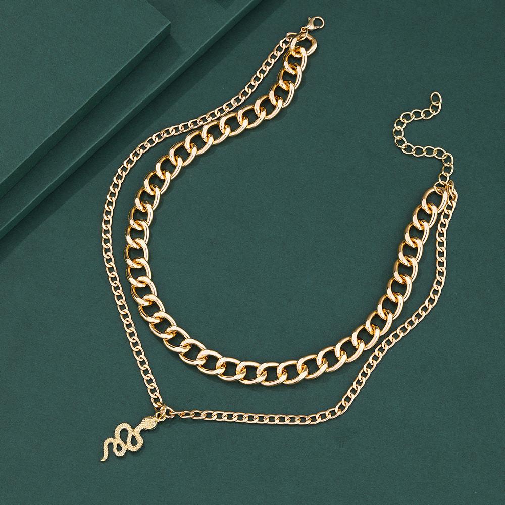 Stylish European And American Double Layer Snake Necklace For Women With Unique Design In Gold And Silver