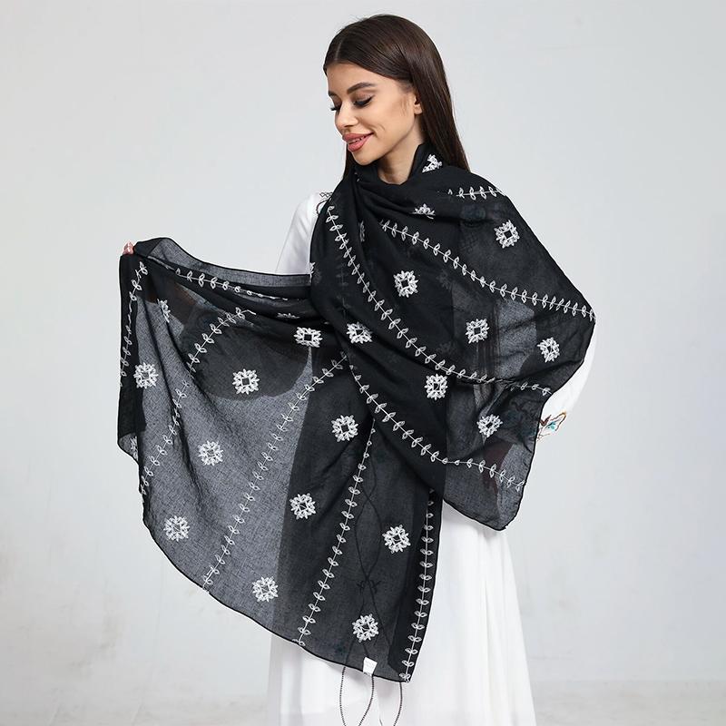New Pashmina Embroidery Shawl Lady Wrap Warm Winter Scarves Autumn Design Print Female Foulard Beach Stoles Luxury Scarf