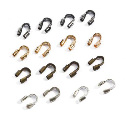 Handgefertigte U-förmige Kabelendkappe zum Schutz für DIY Halsketten- und Armbandzubehör.
