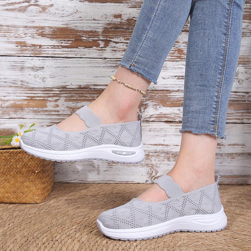 Flyknit Breathable Mom Shoes with Soft Sole, Anti Slip, Middle-aged and Elderly Walking Shoes, Shallow Mouth Single Shoes