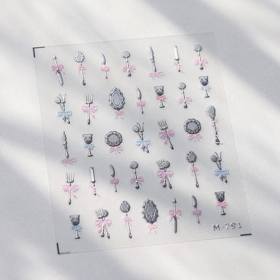 1pcs Cute Sketching Graffiti Animal Cat Dog Rabbit Bear Laser Nail Art Sticker Designs Self Adhesive Decoration Decal Acessories