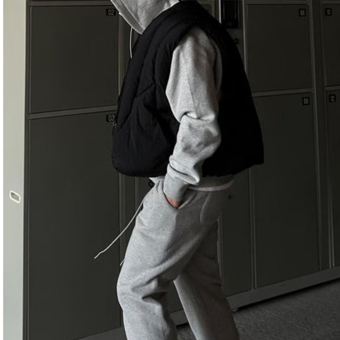 

Американская уличная линия раздельный силуэт осень и зима безрукавная хлопковая одежда мужская свободная уличная деконструкция вайб функциональная жилетка XXL чёрный