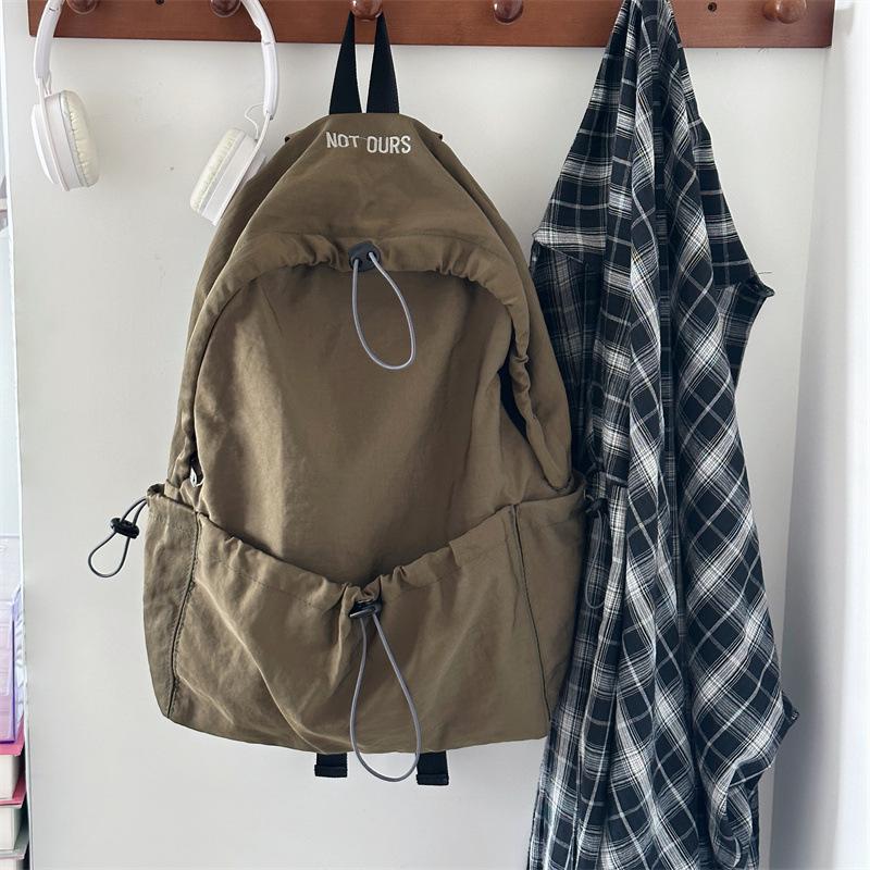 Simple nylon backpack backpack women's autumn Korean style autumn model leisure commuting large capacity lightweight student schoolbag