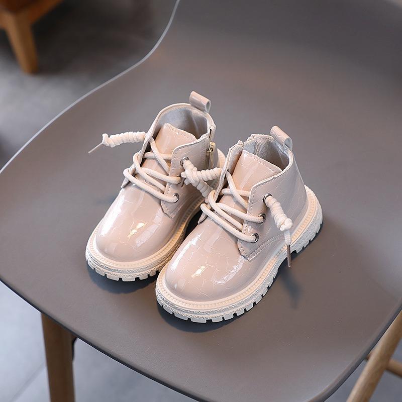 

Детские ботильоны 2024 года, осенние лакированные туфли для мальчиков в британском стиле, ретро, модная обувь для девочек 29 бежевый