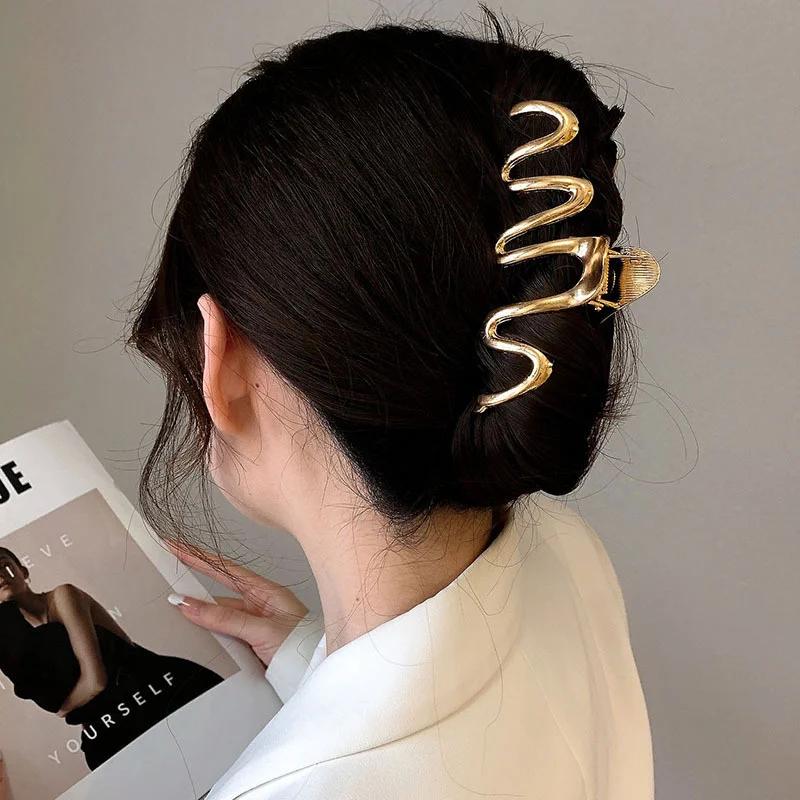 Punk Simple Vintage Gold Silver Metal Large Hair Claws for Women Accessories Shark Catches Clips Hairpin Headwear