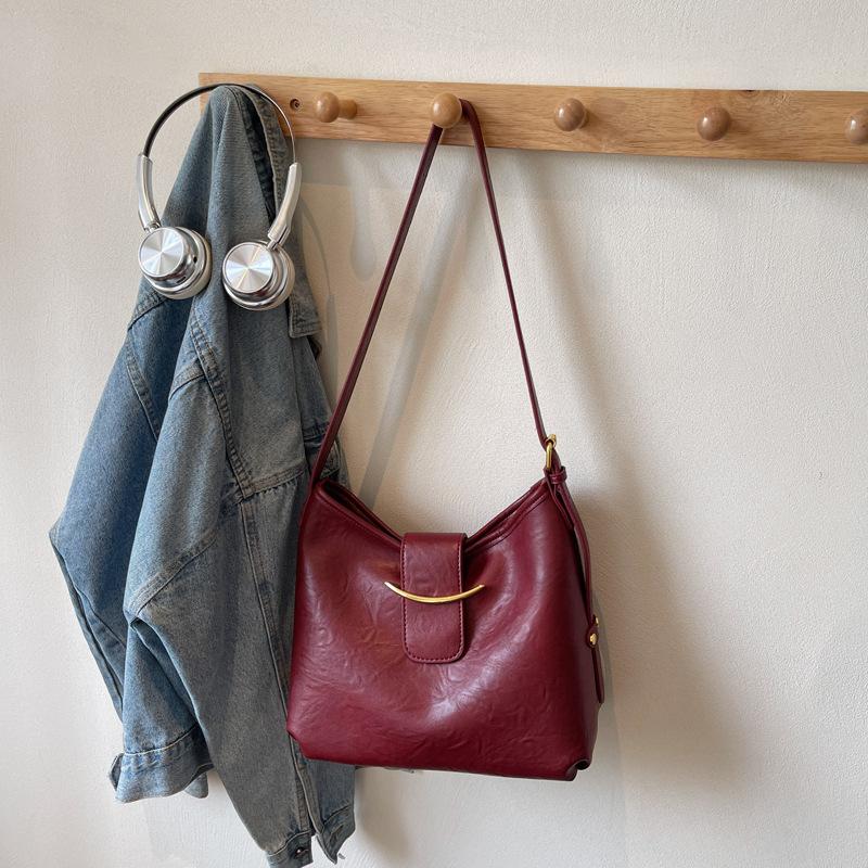 

Премиальное ощущение рабочей сумки для поездок, женская новая ретро универсальная сумка через плечо, большая вместительная сумка-мессенджер бордовый