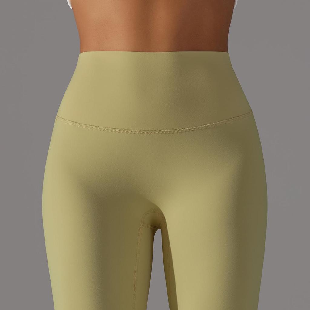 Seamless High-Waist Nude Breathable Yoga Capri Pants