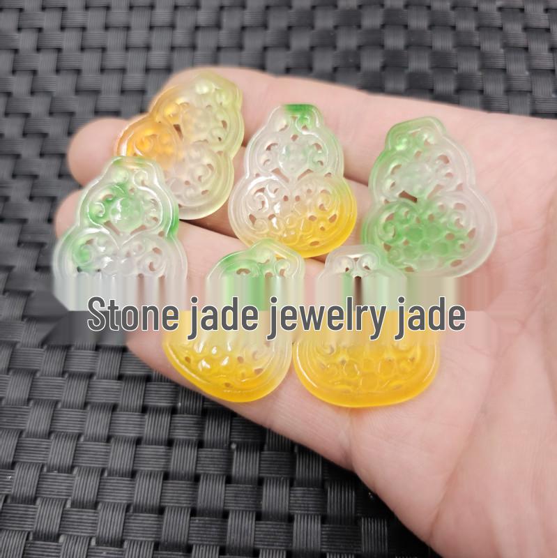 Emerald Jade Flower Gourd Pendant & Earring Set