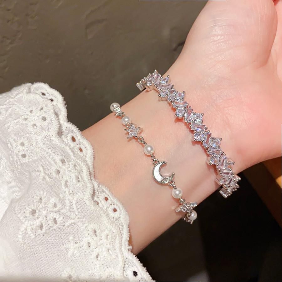 Minimalist Silver Copper Zirconia Geometric Cuff For Casual Office Style