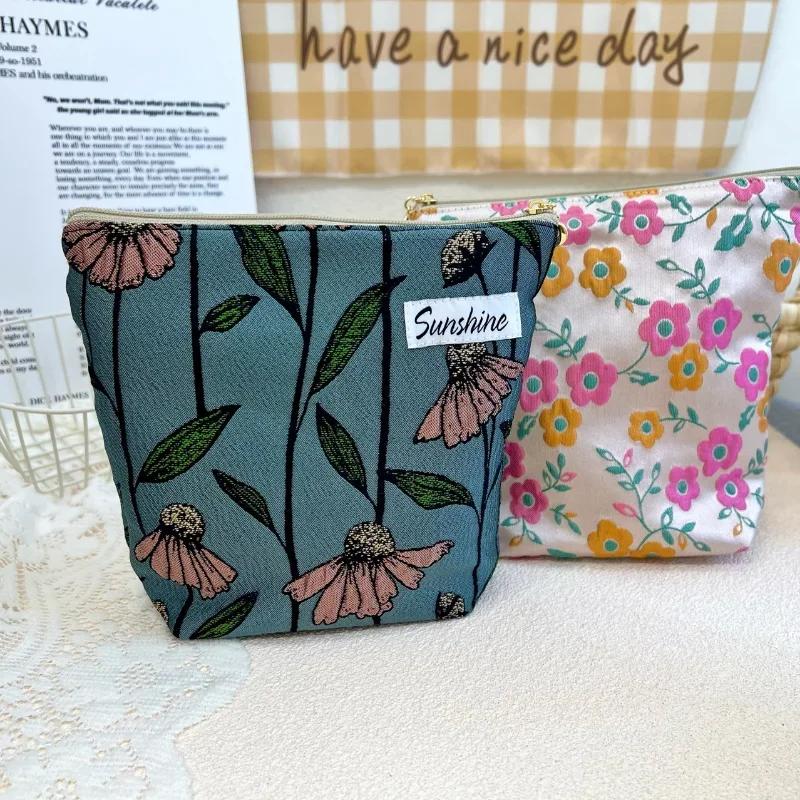 Women's Cosmetic Bag Small Vintage Purple Flowers Cosmetics Lipstick Storage Bag Coin Purse Card Sanitary Napkin  Holder Case