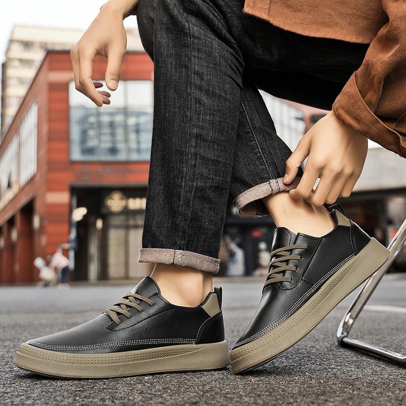 Fashion Shoes for Men High-quality Four-season Light Luxury Board Shoe Outdoor Men's Black Casual Leather Shoe Sneaker Zapatillas Hombre