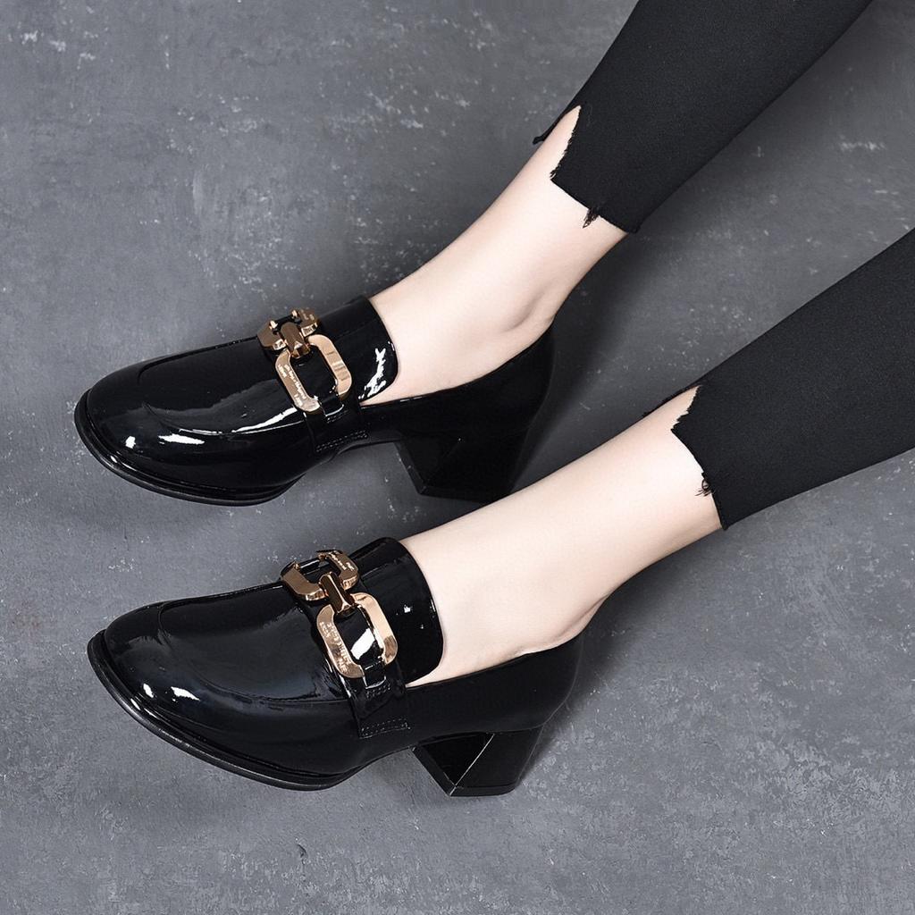 Autumn new one-pedal fashionable small single shoes round head thick heel cow patent leather square buckle women's shoes