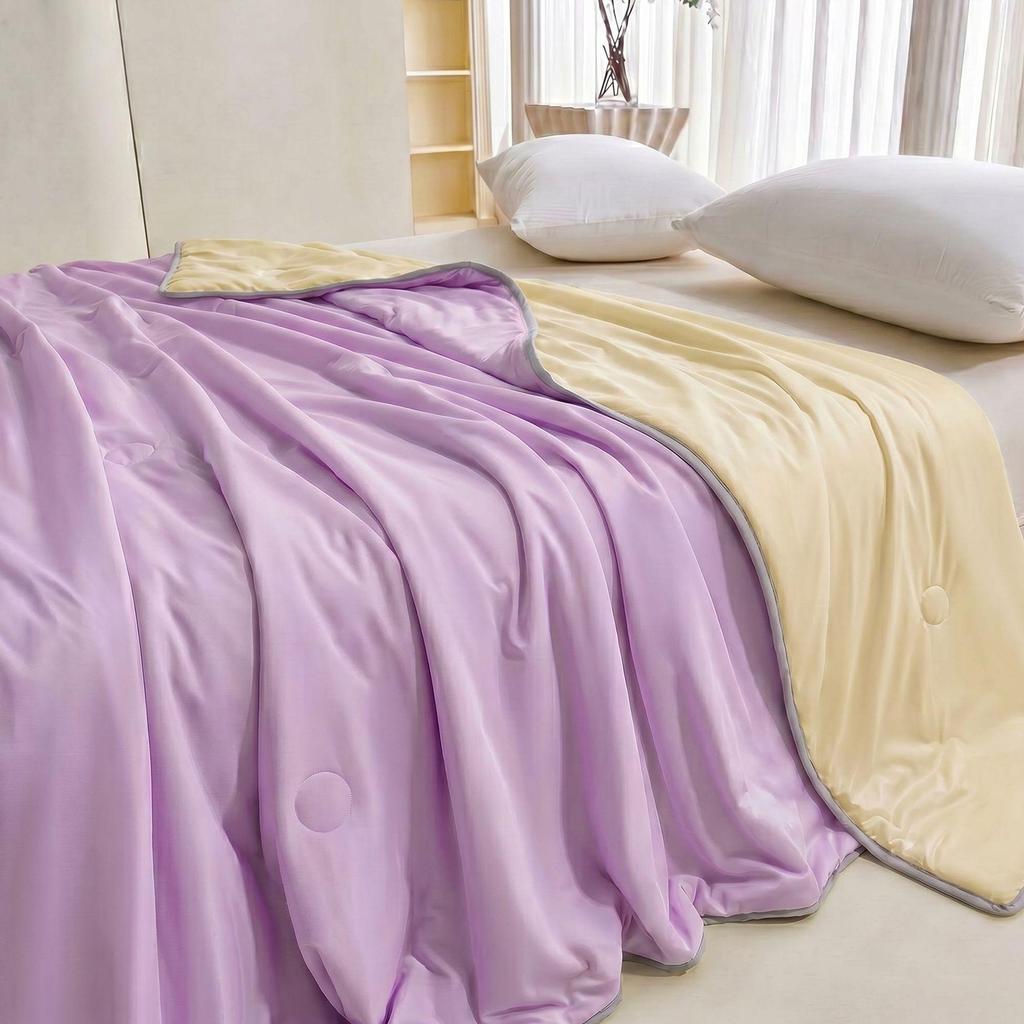 A-Class Ice Silk Summer Quilt: Cool, Thin, Machine-Washable for Home Use