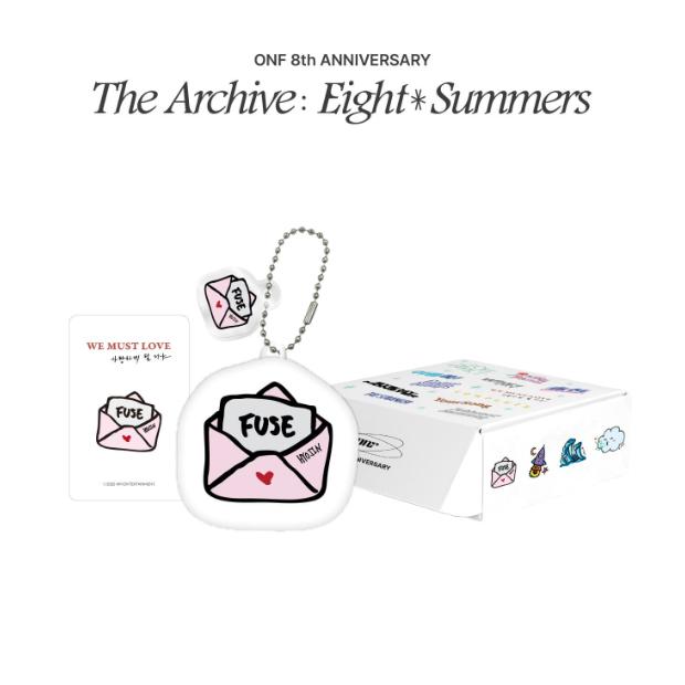 

Предзаказ ONF 8-я годовщина The Archive Eight: Летний случайный брелок-подушка Random 1ea