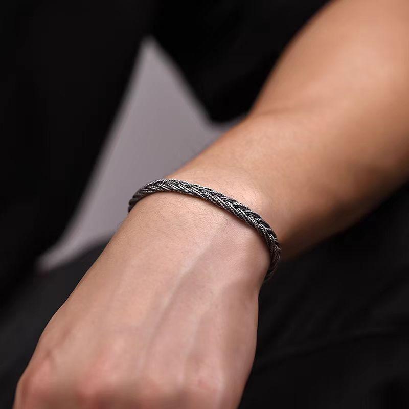 Papas Silver Plated Hand Woven Bracelet for Men and Women, Retro, Simple, and High-end Men's Jewelry