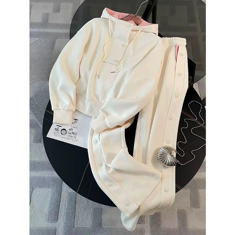 Korean Style Fashion Short Sweatshirt and  Pants Set for Women's Leisure Wear