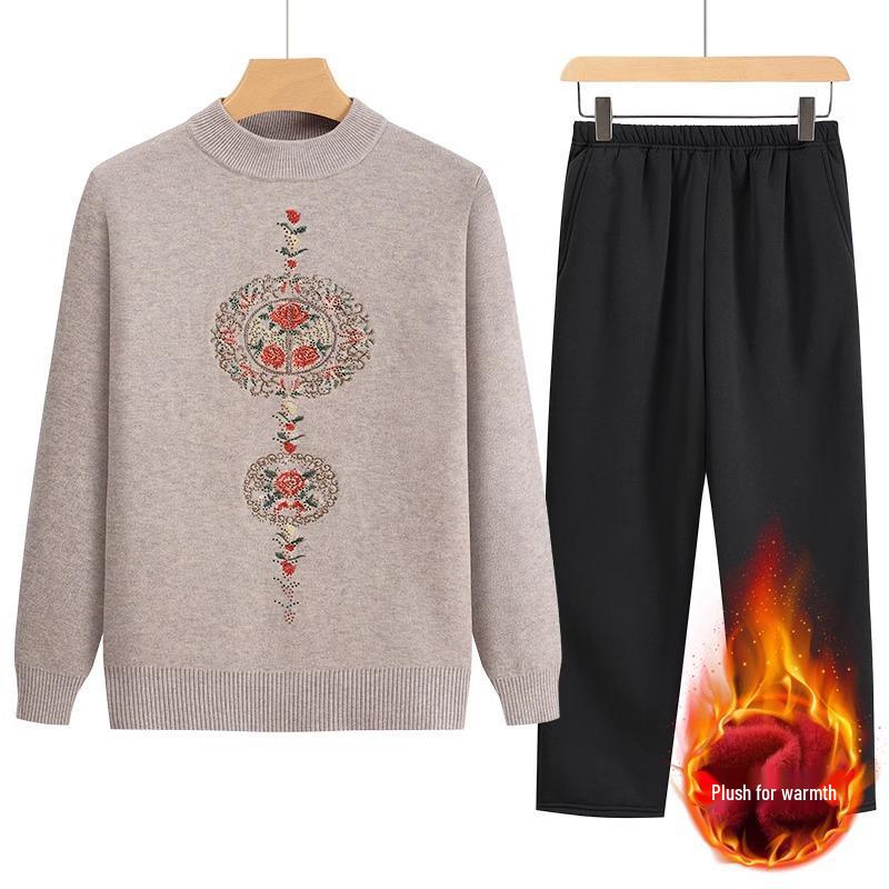 2024 Grandma's Fleece-Lined Warm Base Layer Sweater for Middle-Aged & Elderly Women, Autumn/Winter Collection