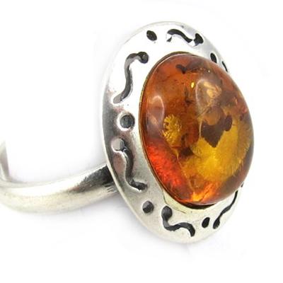 Amber 'Cyclops' Silver Ring