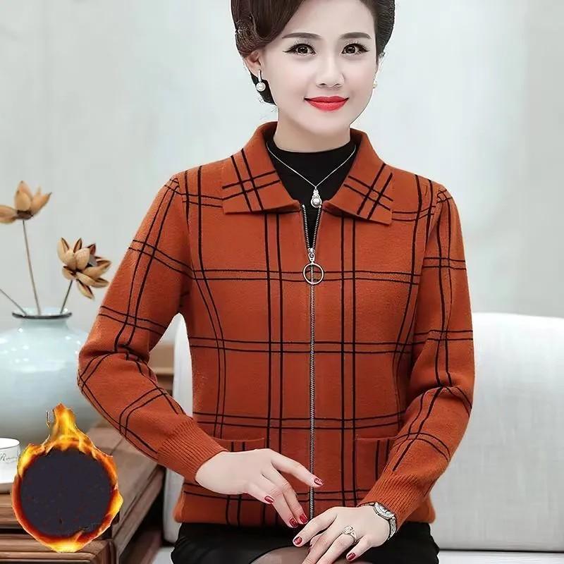 Women's Autumn Winter Plus Velvet Padded Jacket Plaid Female Short Jacket Mother's Loose Plus Size Overcoat