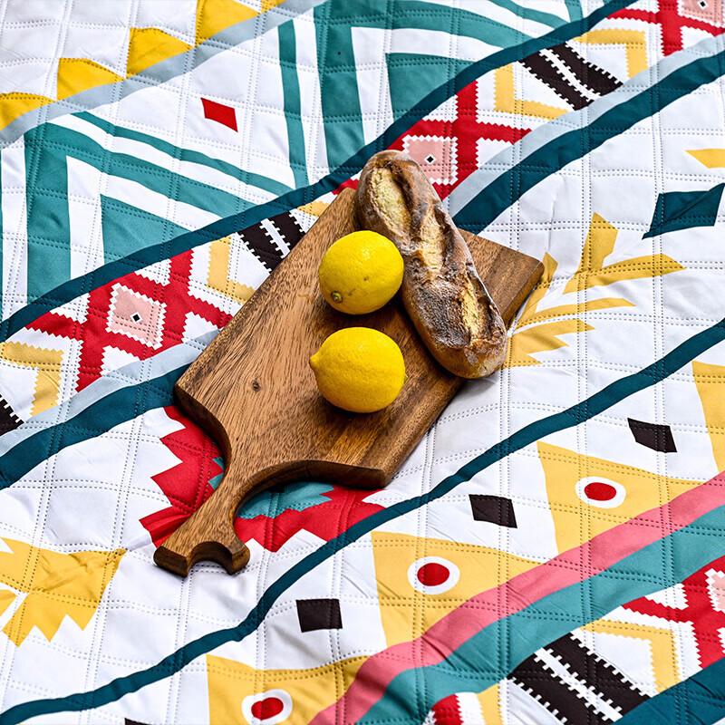 Portable Retro Outdoor Picnic Mat