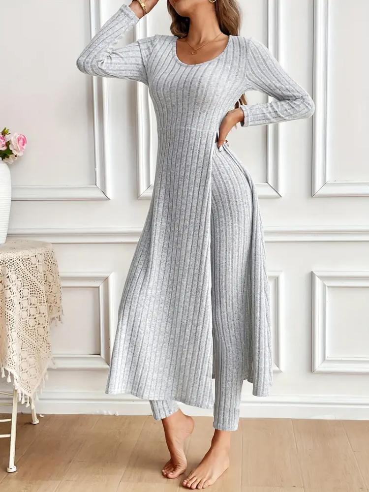 Zweiteiliges Set aus geripptem Langarm-Oberteil und Hose für Damen