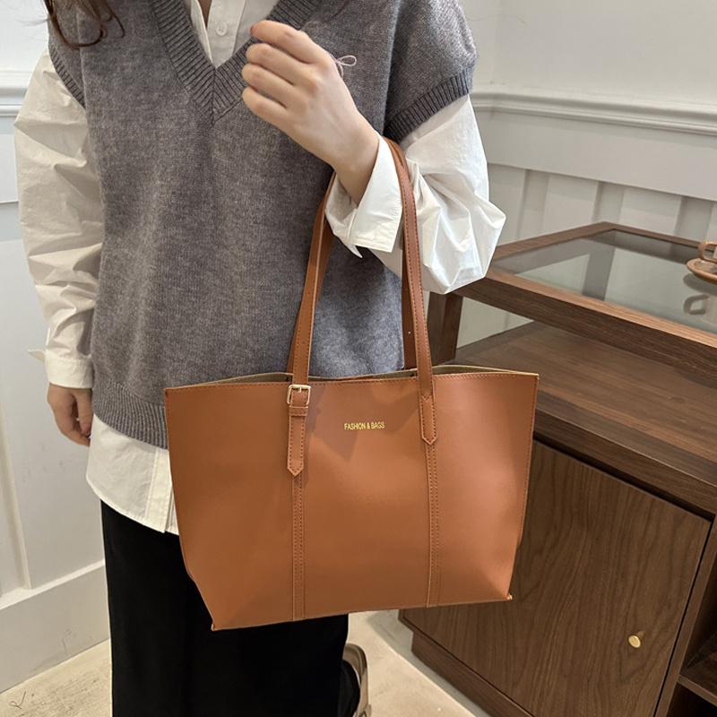 Women's Bag Large Capacity Soft Leather Tote Bags Casual Versatile Shoulder Handbag Winter Versatile Commute Bag