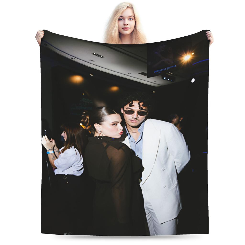 Dean Allie - Off Campus Flannel Blanket Winter Soft Durable Throw Blanket For Students Couch Bed Bedspread Sofa Bed Cover