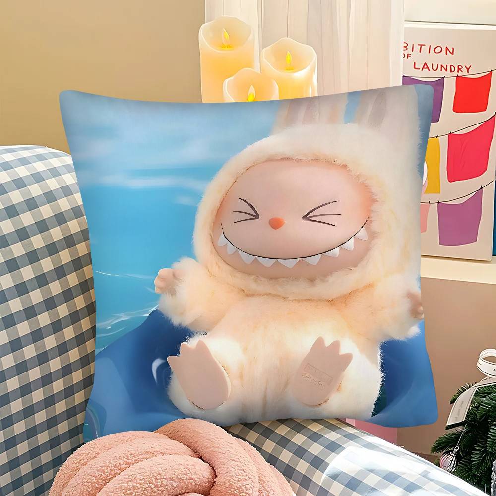 Populär Docka Söt Litet Monster L-Labubu M-Mokoko Kuddfodral Fyrkantig Kudde Sovrum Soffa Fritidskomfort Kuddar Bil