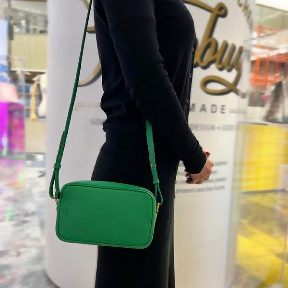 Junebug Mini Crossbody Hip Bag  Green [dorajicbhgre]