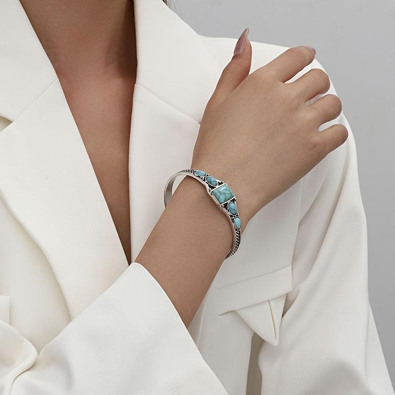 Bohemian Retro Turquoise Carved Geometric Open Bangle Bracelet