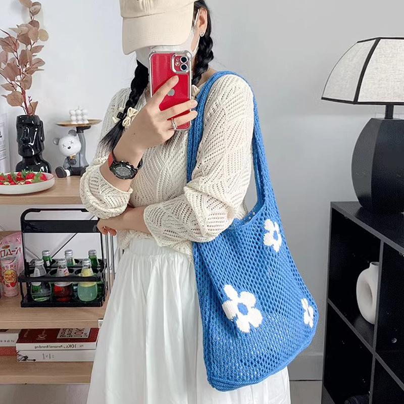 Damen-Umhängetasche mit großem Fassungsvermögen, modisches Blumenmuster, gehäkelte Tragetasche, All-Match-Tasche, süße Gürteltasche, Stricktasche