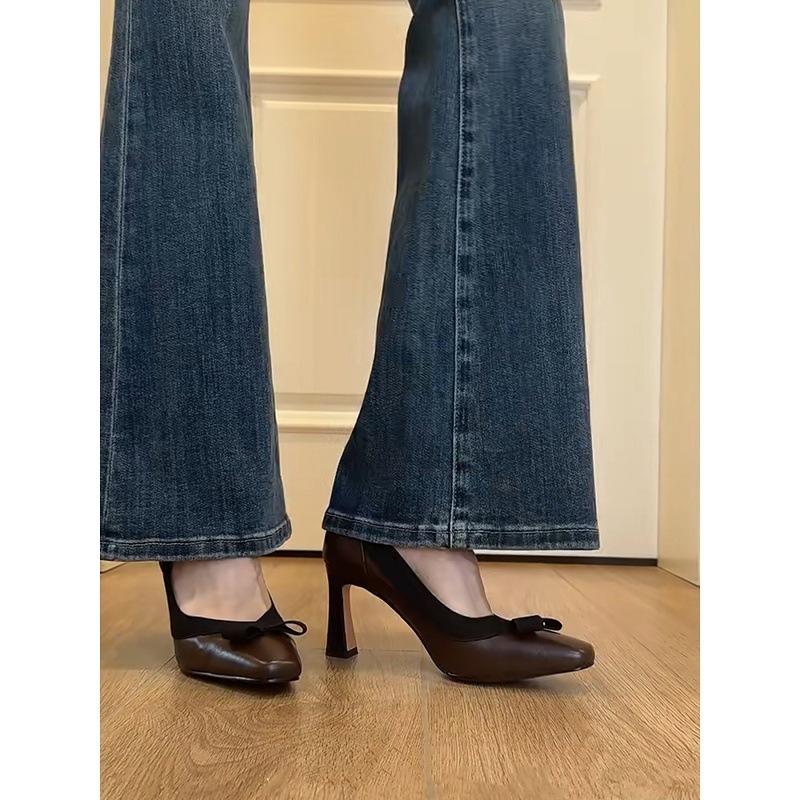 Sheepskin version~ retro literary and artistic temperament commuting versatile thick heel high heels women's fashion elegant bow single shoes