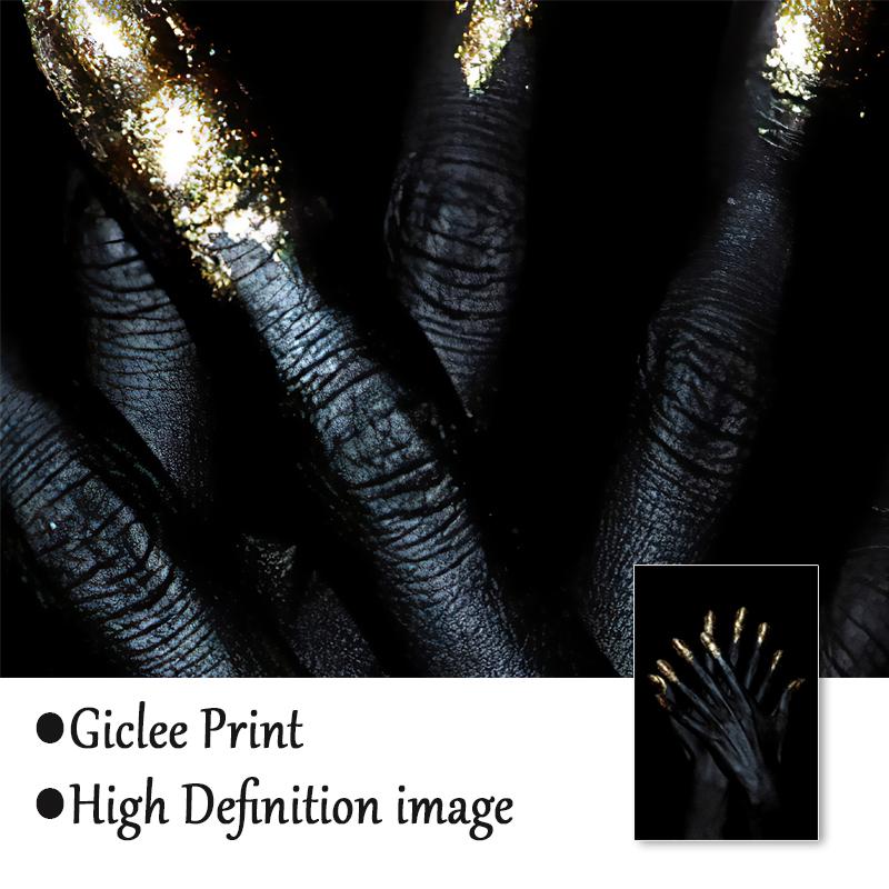 Czarne dłonie Obraz na płótnie na ścianie Kobieta Złote paznokcie Plakaty i druki Skandynawskie dekoracje ścienne Zdjęcia modułowe