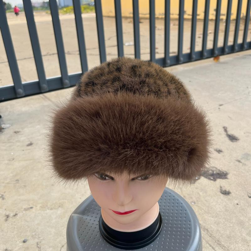 Hat Female Thickened Retro Leopard Print Plain Ear Protector Hat Show Small Face Mongolian Cold Wind Street Melon Rind Thermal Basin Hat